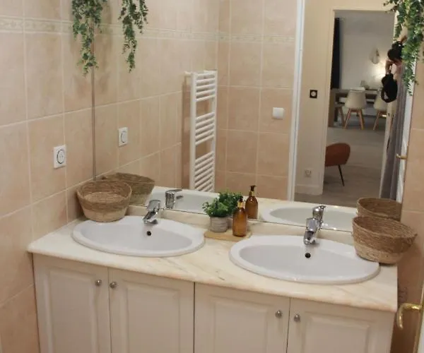 Appartement La Ondine - Spacieux Sur Les Collines Nicoises - Piscine - 2 Parkings - Clim - Wifi Nice